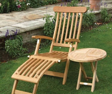 Load image into Gallery viewer, Cheshire Steamer chair