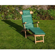 Load image into Gallery viewer, Cheshire Steamer chair